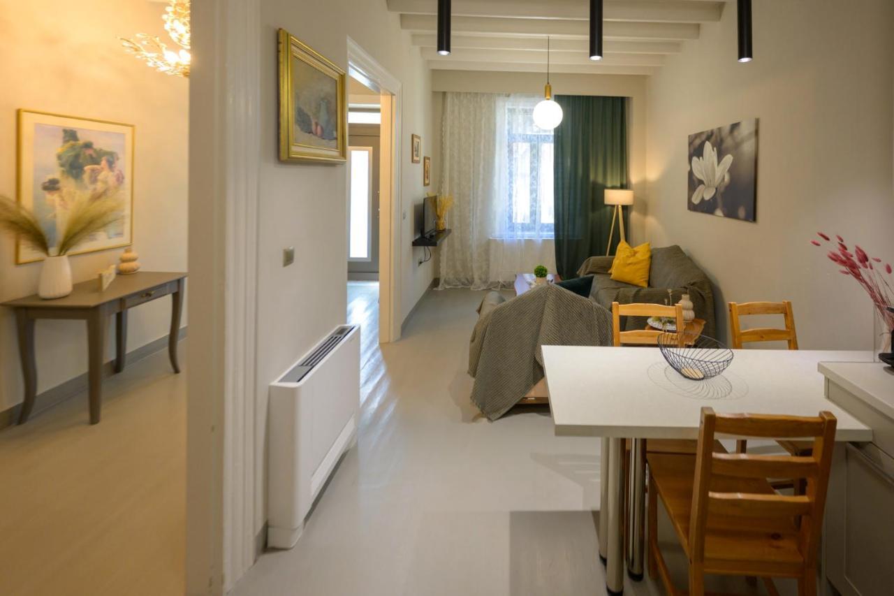 MytilíniElia Downtown Eco Houseアパートメント エクステリア 写真